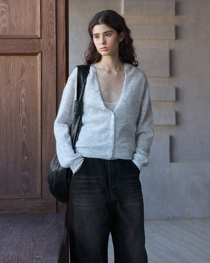 Vネックニットカーディガン 10169