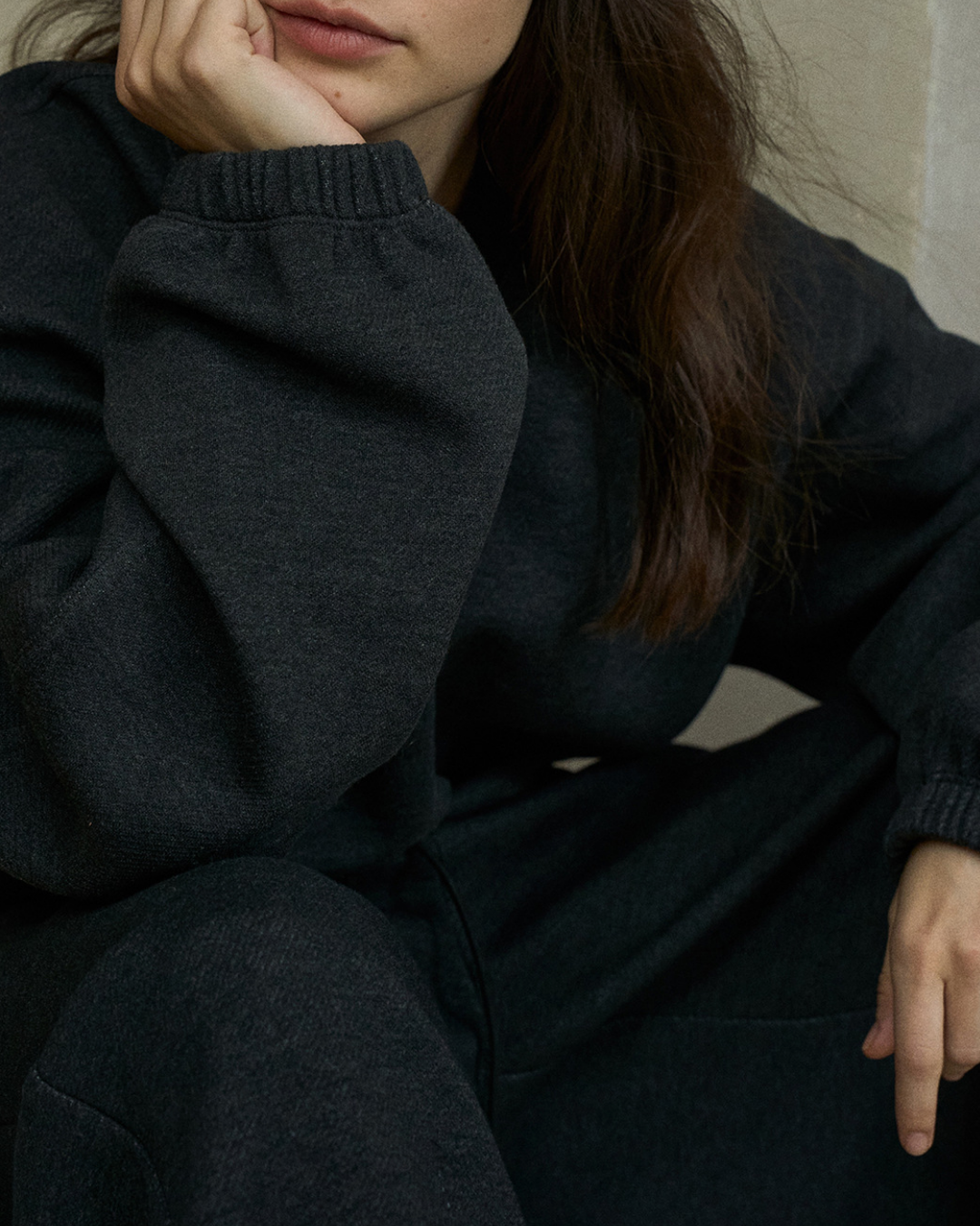 ラウンドネックドロップショルダースウェットプルオーバー 10223