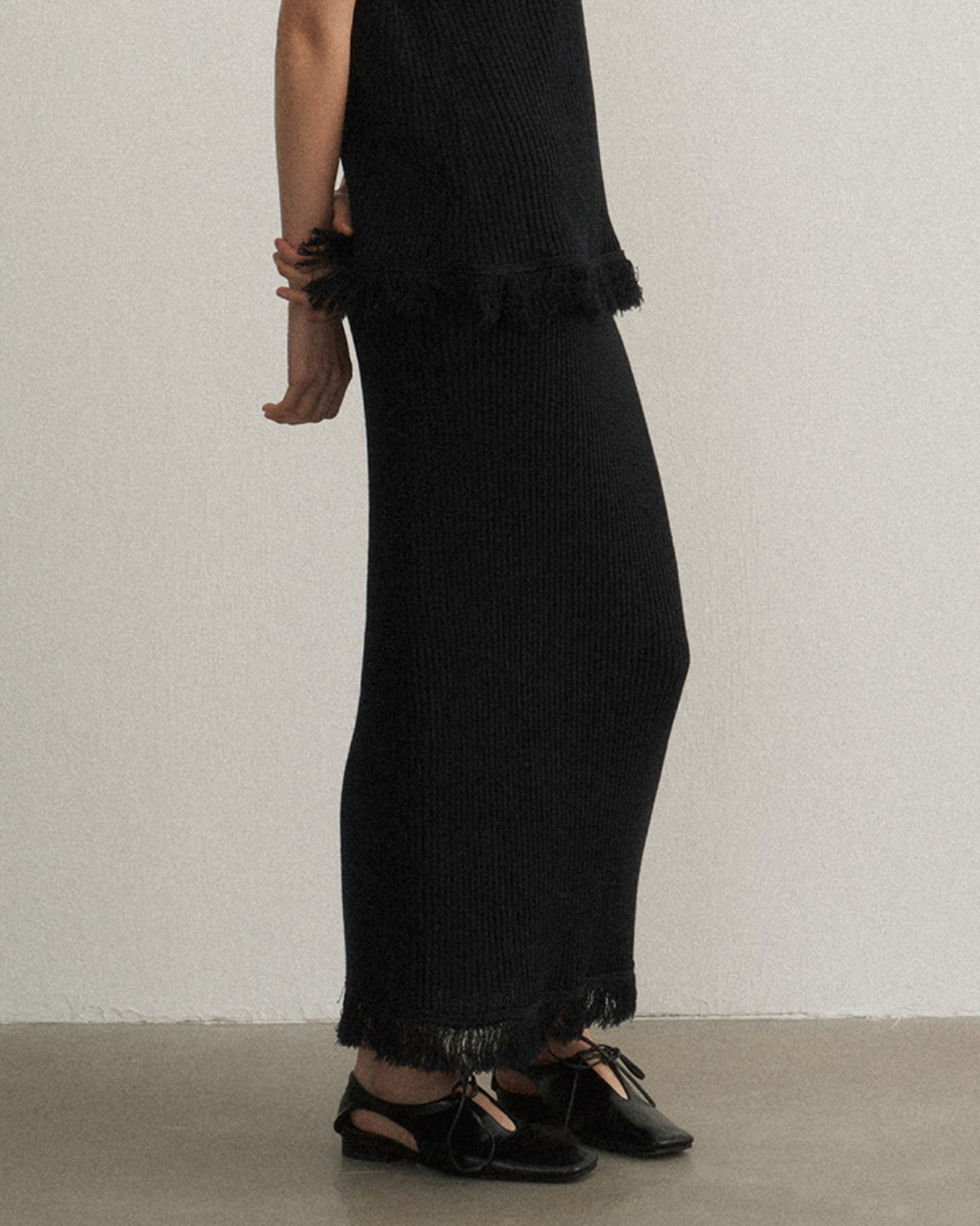 バックスリットフリンジニットスカート 10475