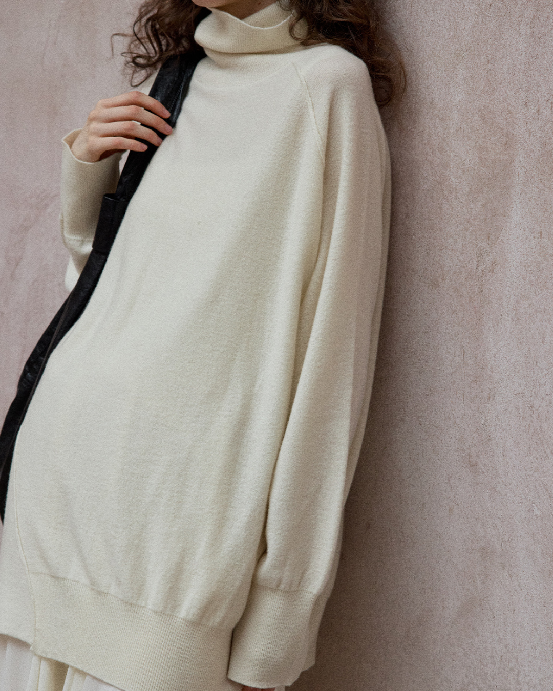 タートルネックアシンメトリーニットプルオーバー 10136