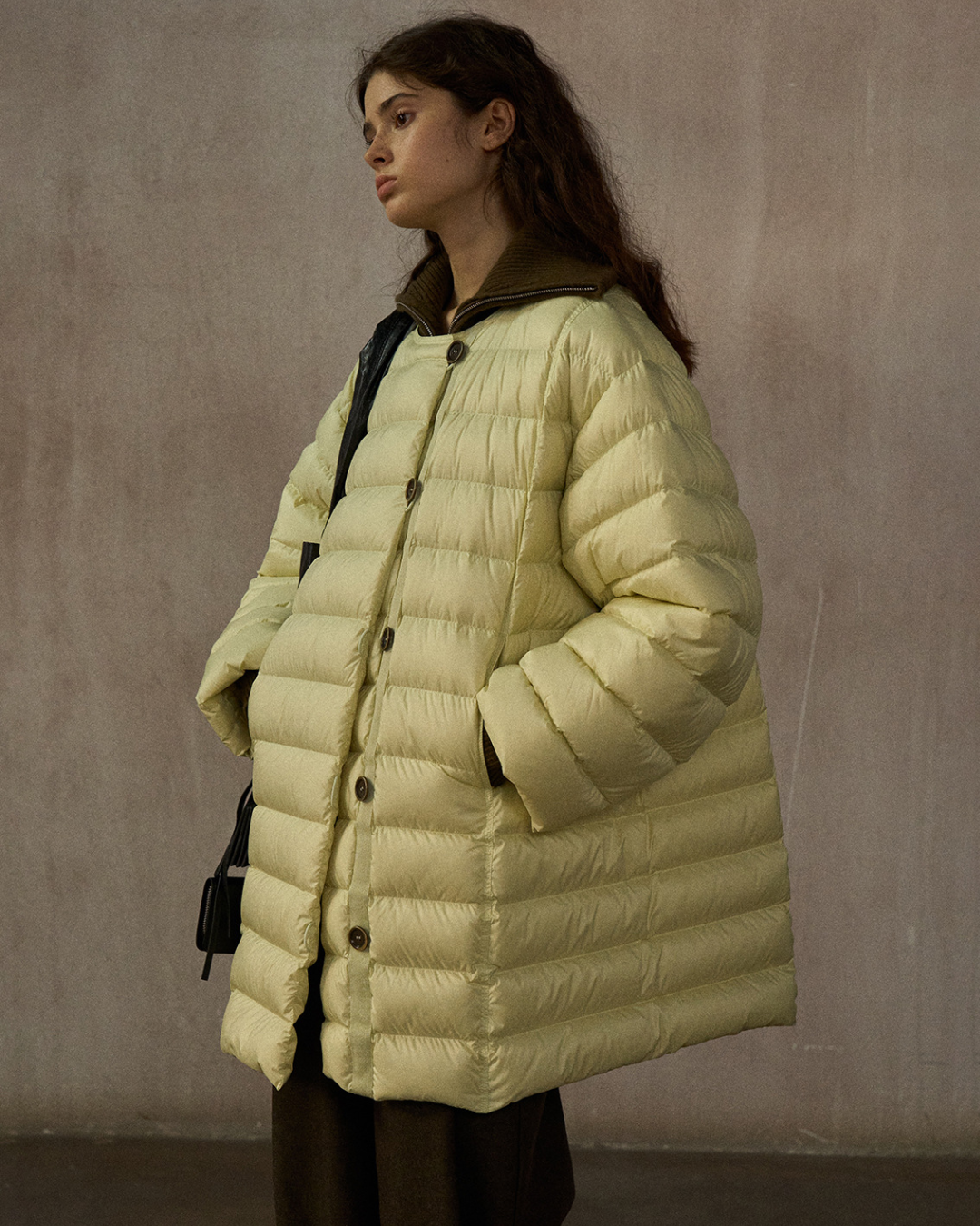 キルティングダウンミディコート 10252