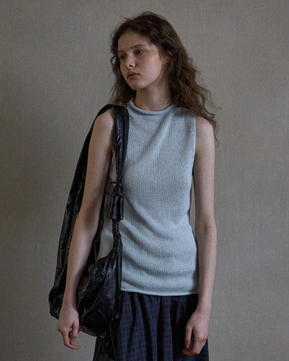 シリンダーハイネックノースリーブニット 10558