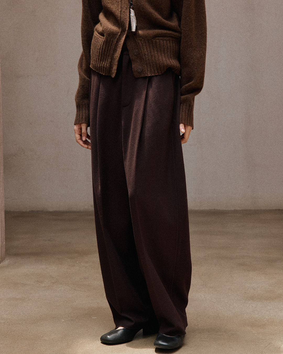 アーバンワイドシルエットパンツ 10389