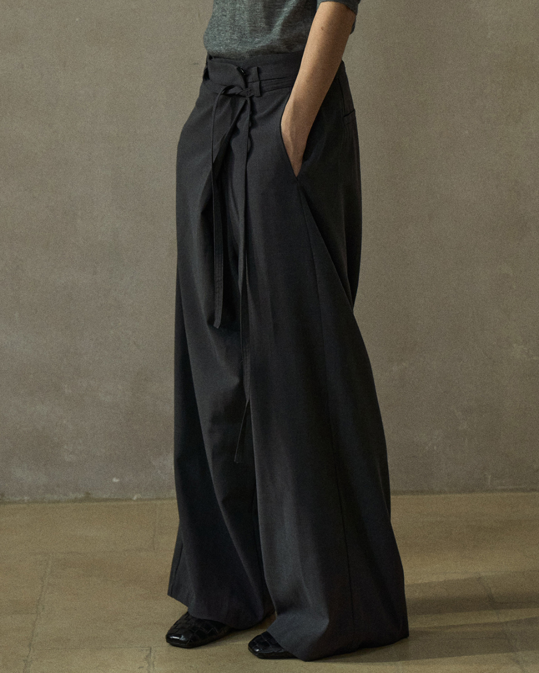 ハイウエストラップカジュアルパンツ 10209