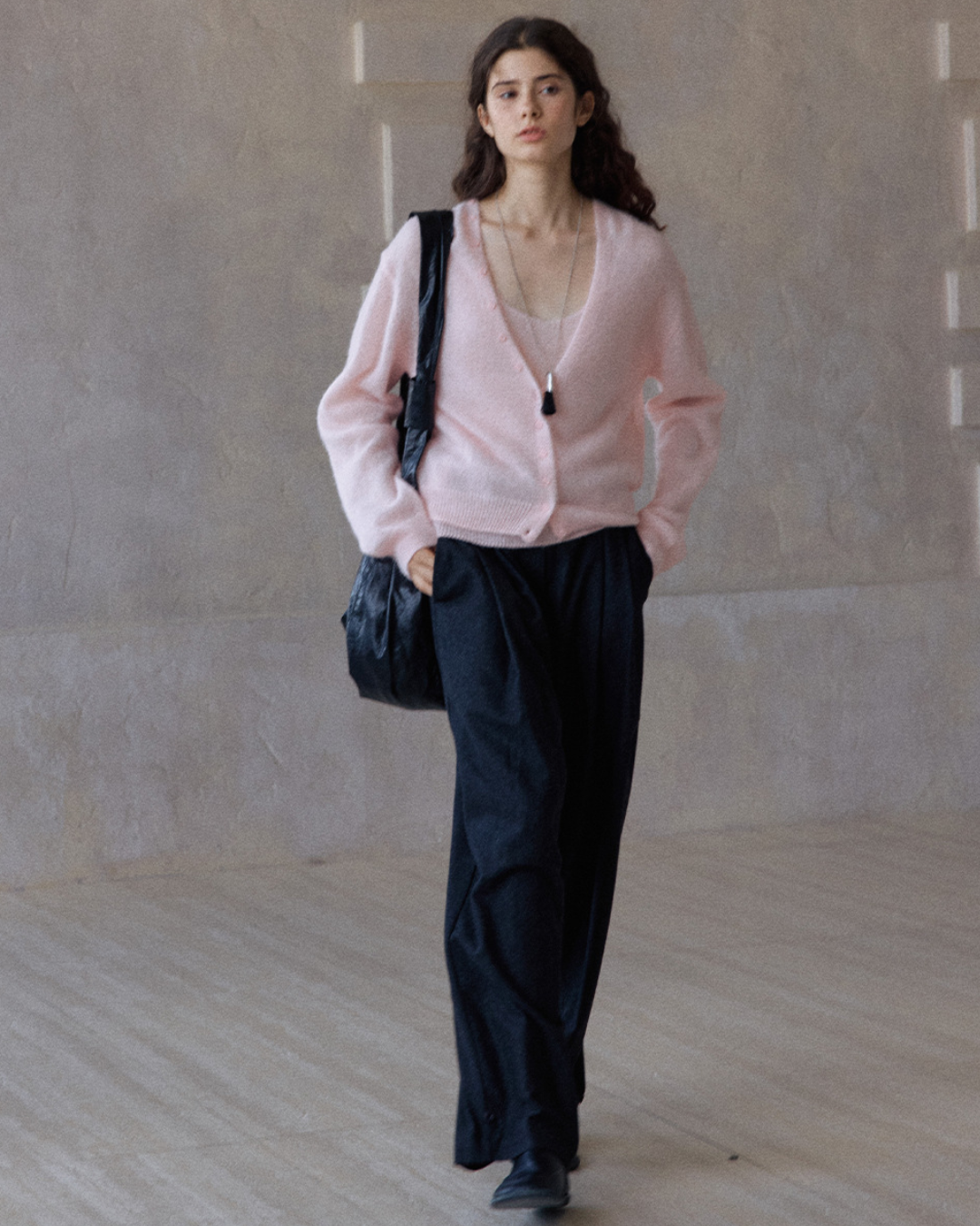 Vネックニットカーディガン 10169