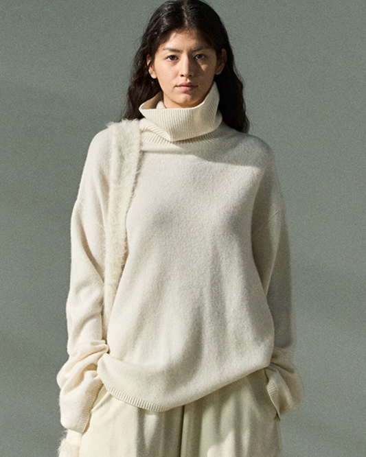 スリークラインタートルニットプルオーバー 10383