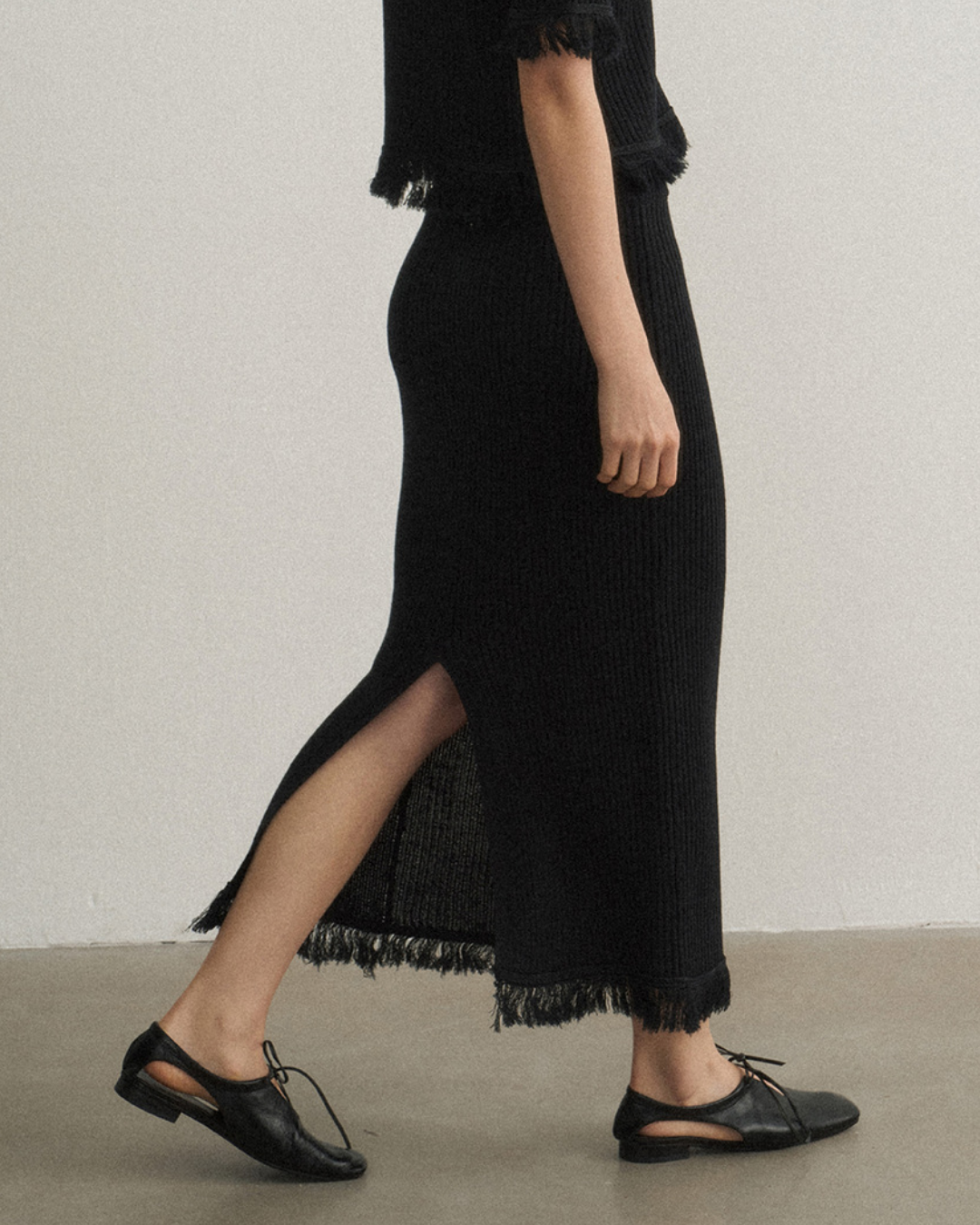 バックスリットフリンジニットスカート 10475