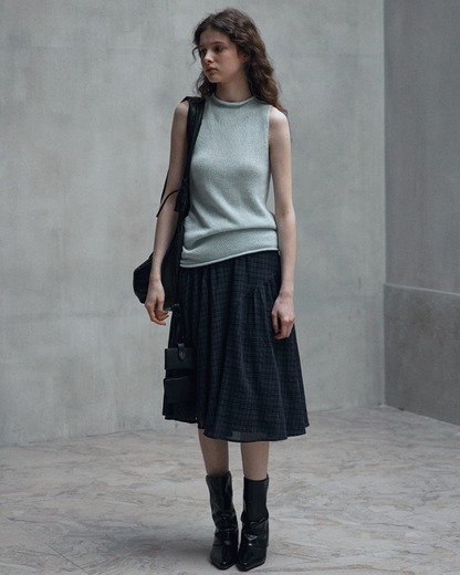 シリンダーハイネックノースリーブニット 10558
