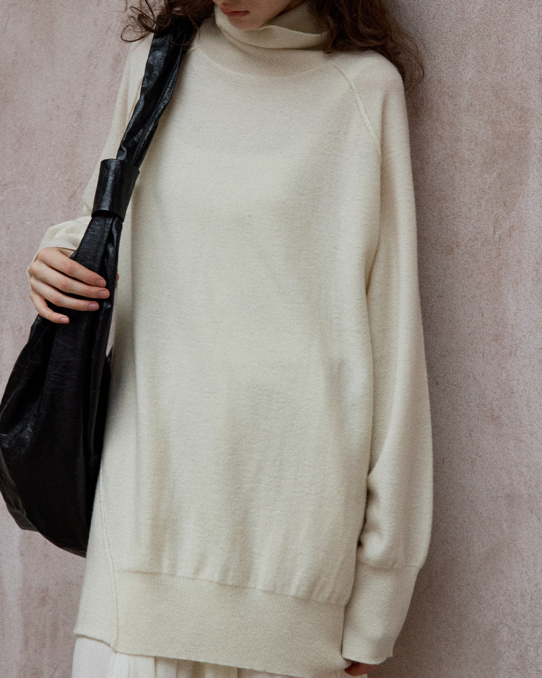 タートルネックアシンメトリーニットプルオーバー 10136