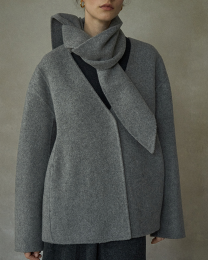 スカーフカラーミディフレアコート 10197