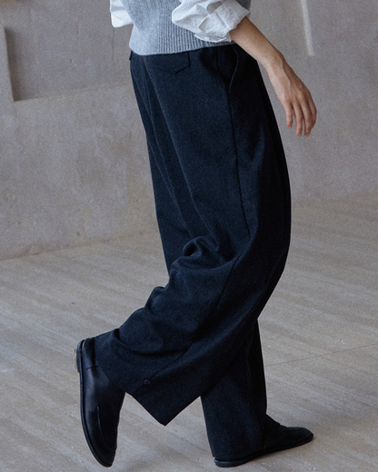 ルーズテーパードカジュアルパンツ 10172