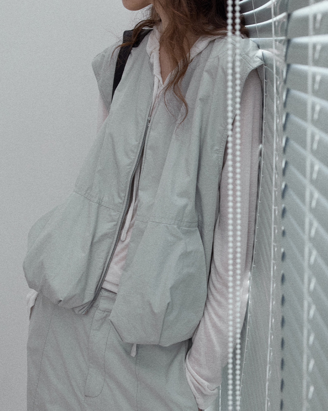 レイヤードジッパーベスト 10182