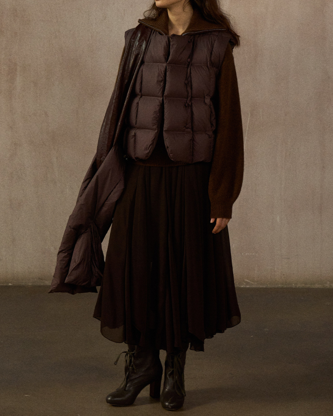 ダウンジャケットショートベスト 10239