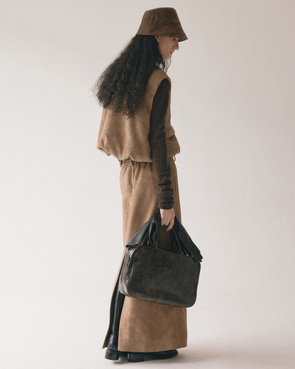 スリークスエードジップベスト 10419