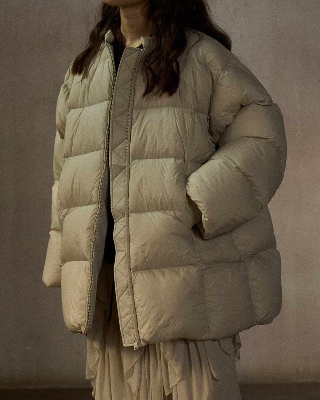 クルーネックミディキルティングコート 10271