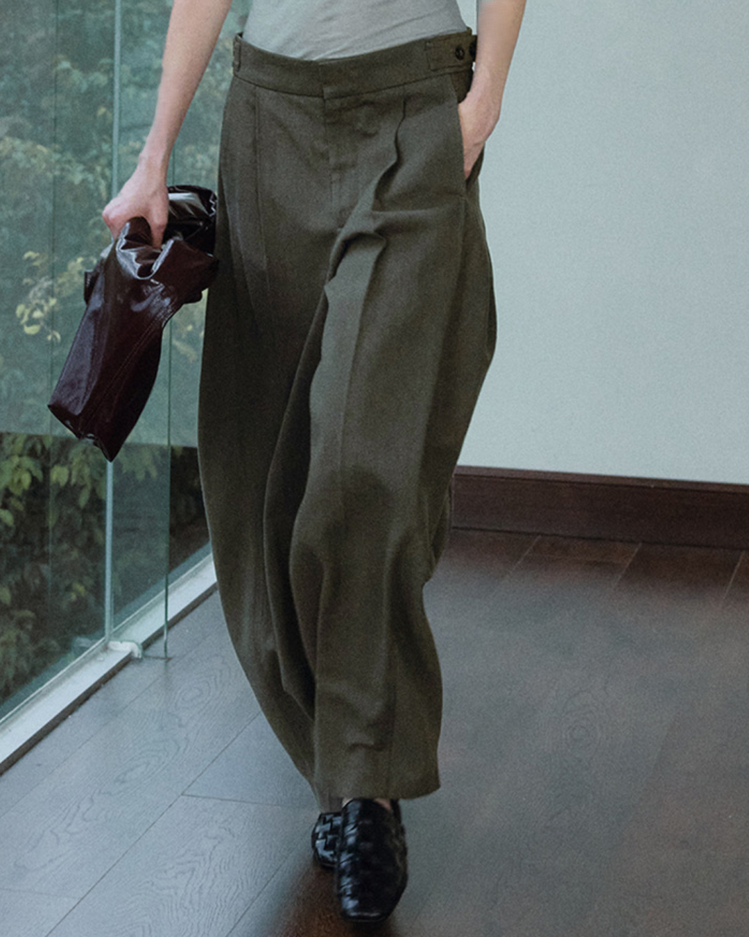 アーキコクーンプリーツパンツ 10439