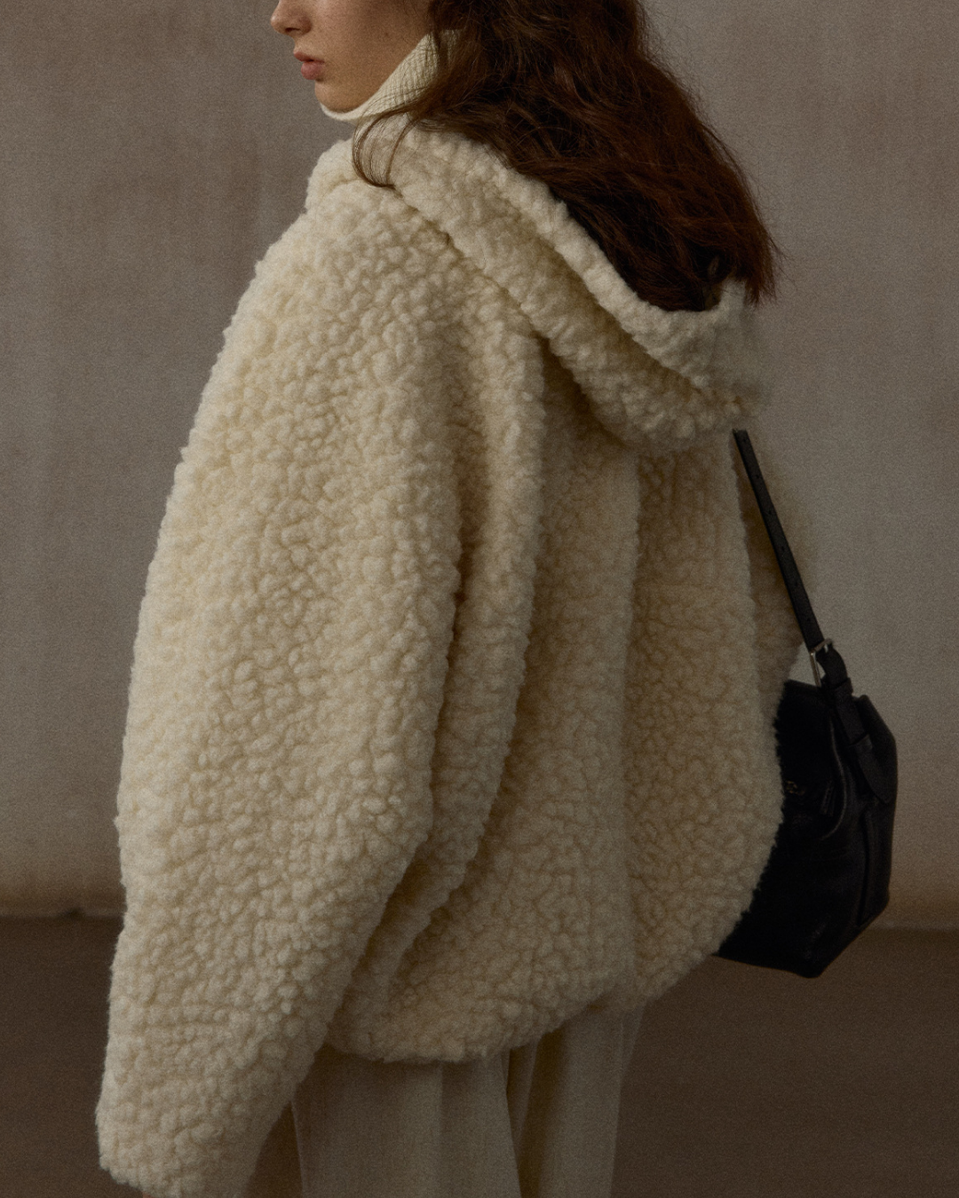 フーディーボアオーバージャケット 10326