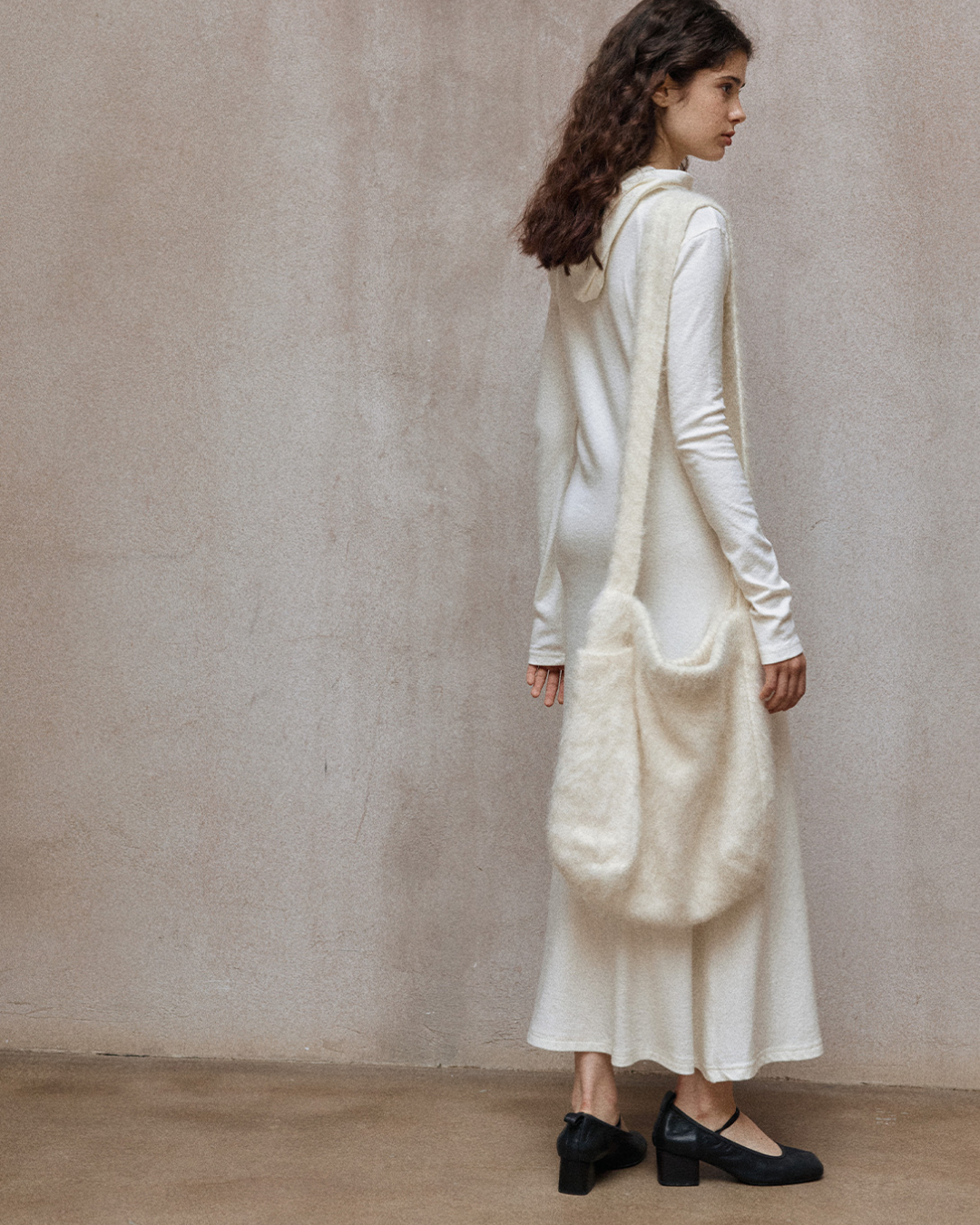 ヘンリーネックフーディーニットワンピース 10140