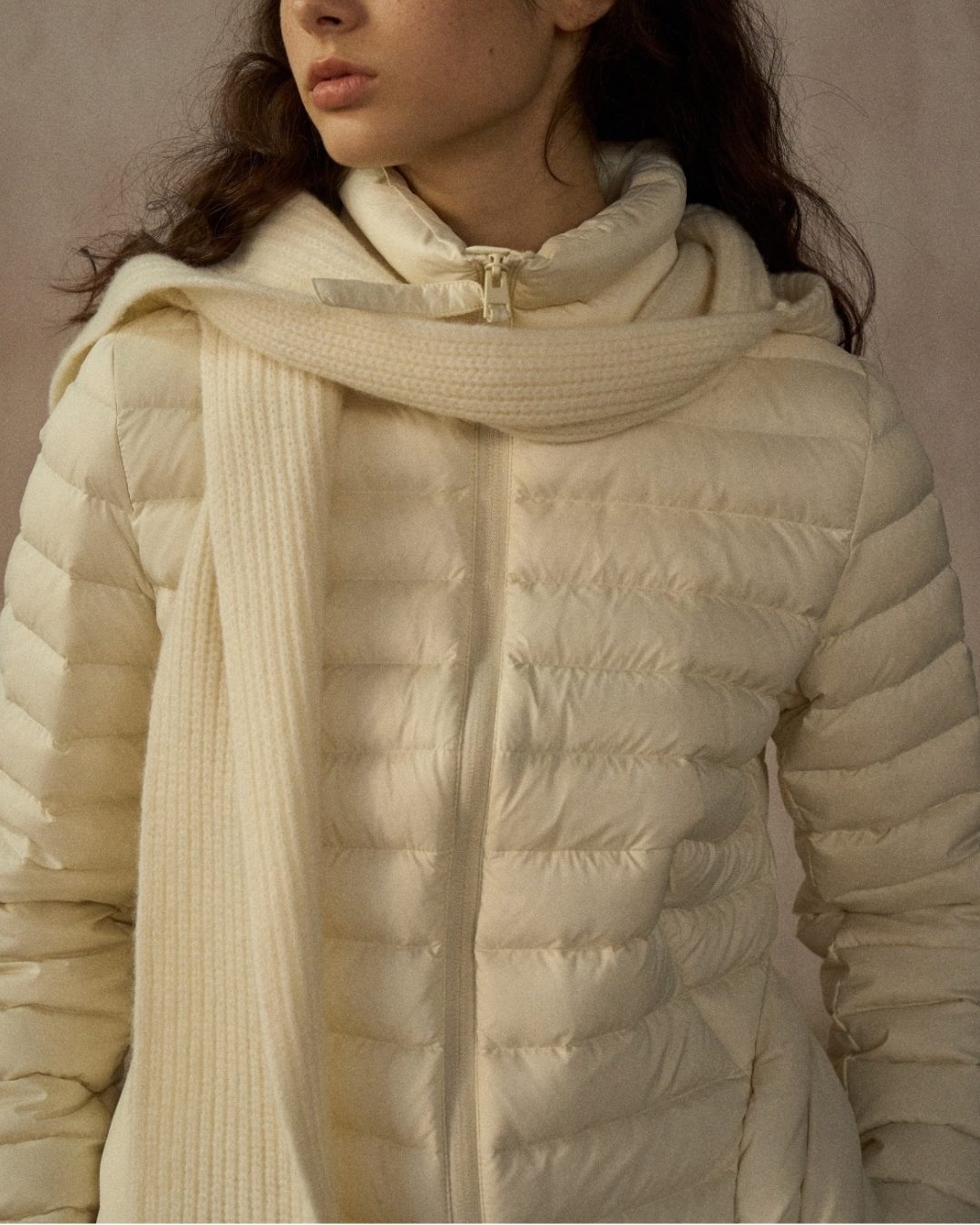 スタンドカラーショートダウンコート 10249