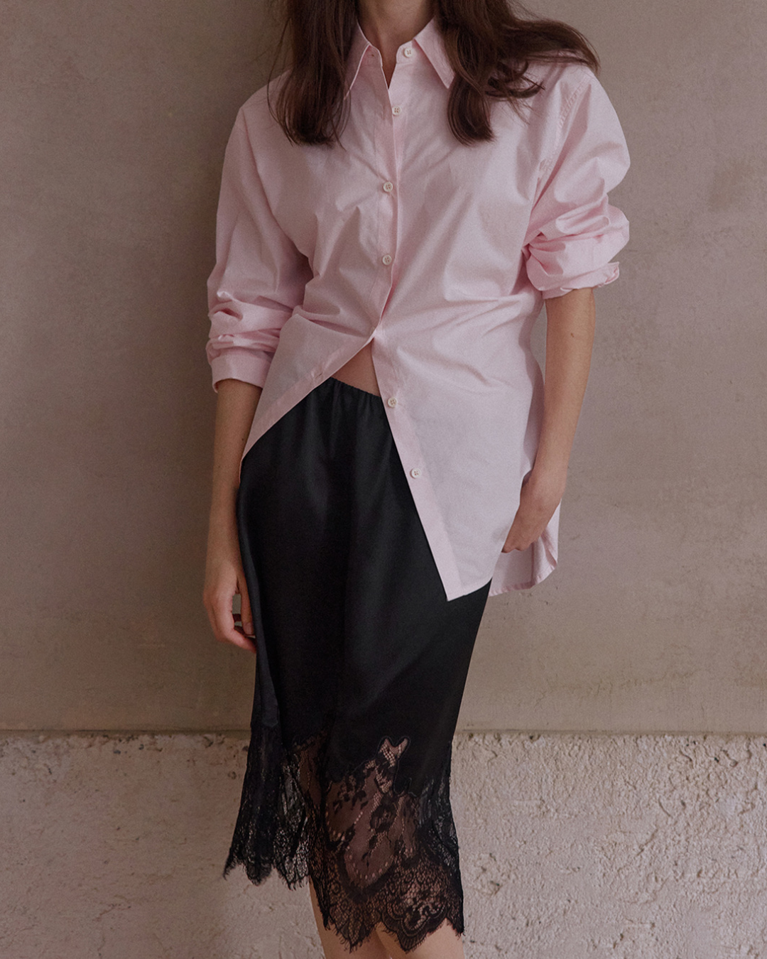 スタンダードカラーウエストスリムロングシャツ 10116