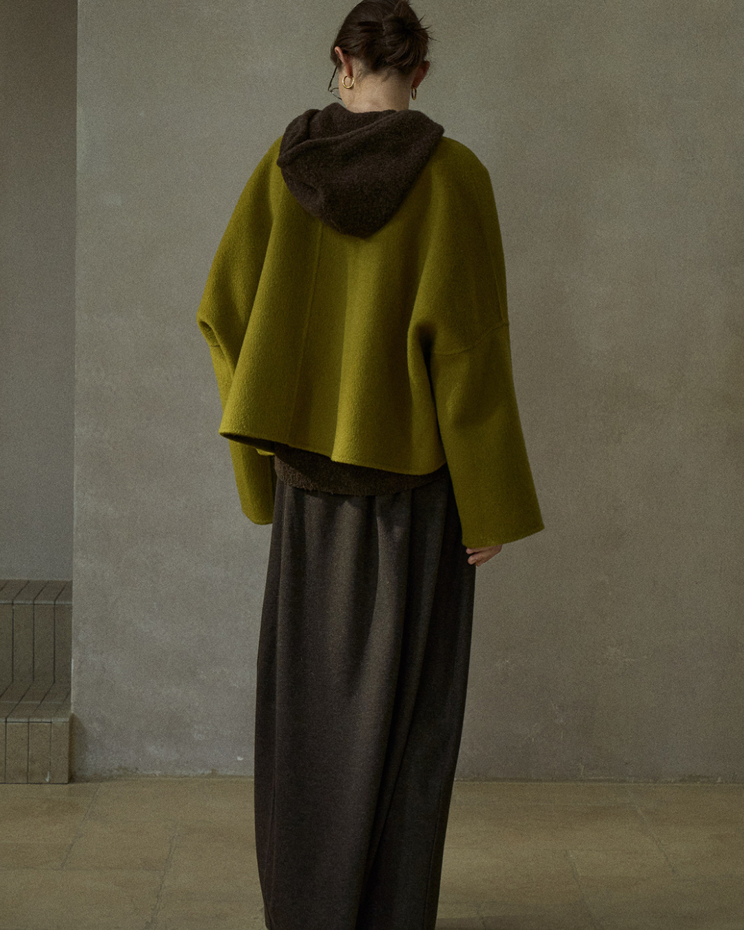 シェルネックマットショートコート 10428