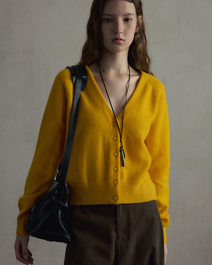ラグランVネックニットカーディガン 10760