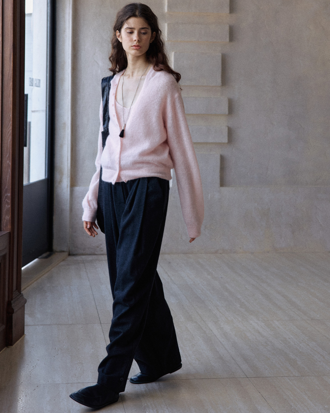 Vネックニットカーディガン 10169