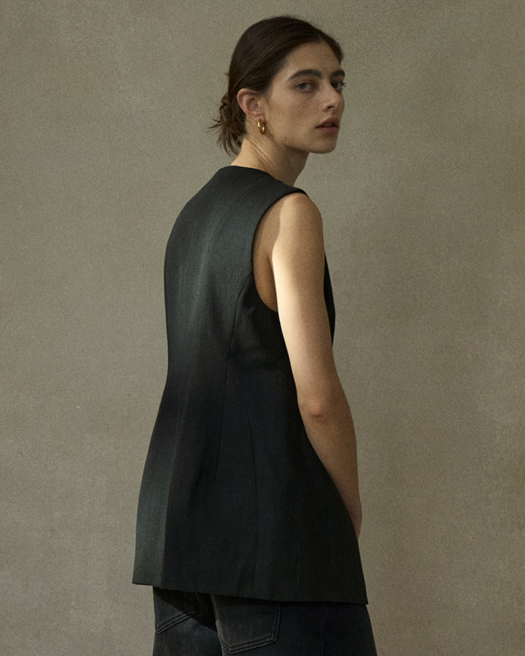 シャープVネックベスト 10441