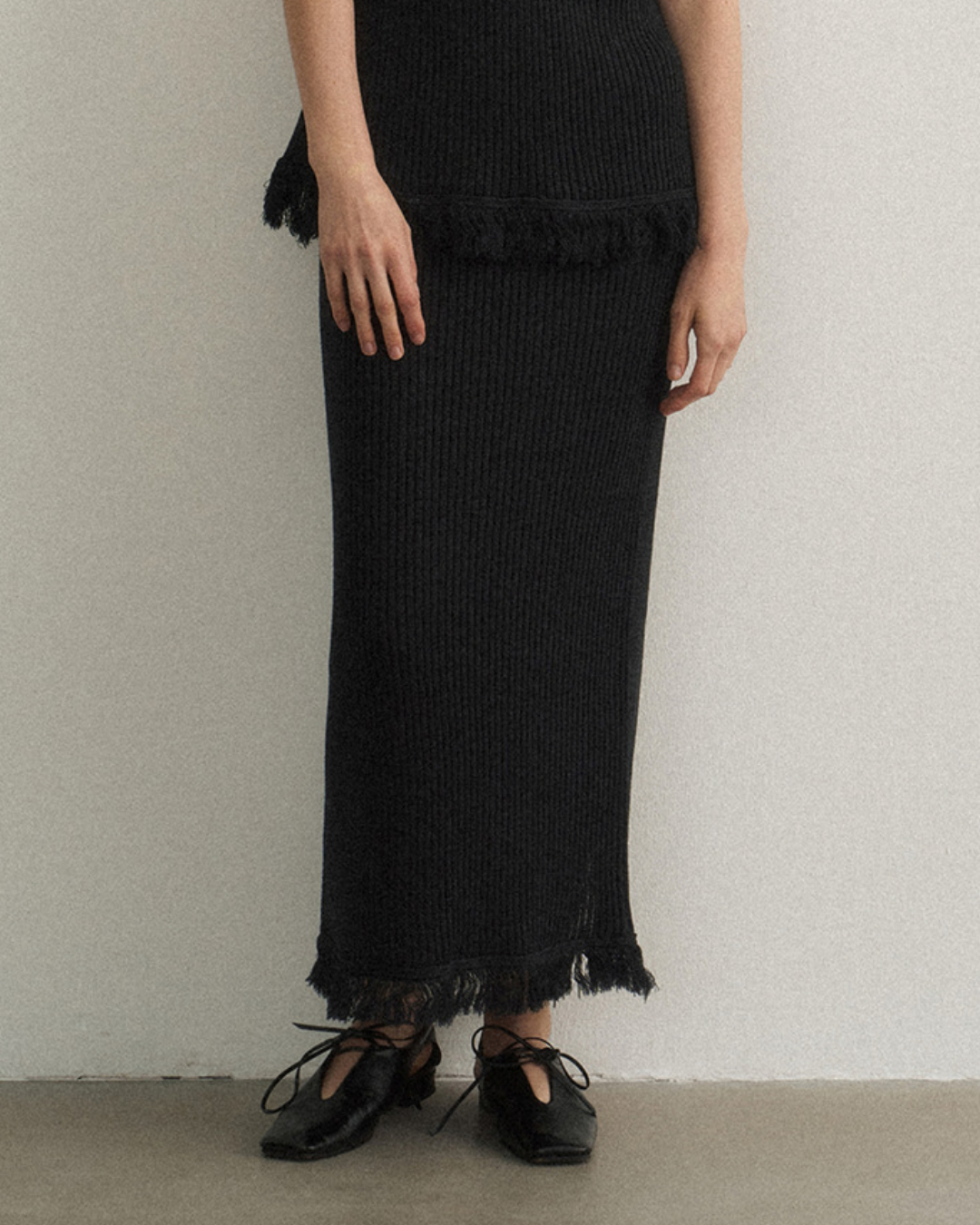 バックスリットフリンジニットスカート 10475
