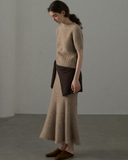 フローヘムシェイプテールニットスカート 10431