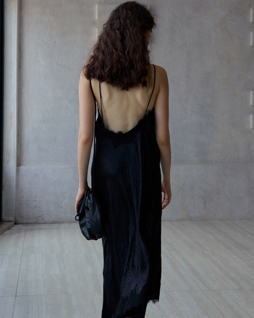 アーティレースアシメワンピース 10381