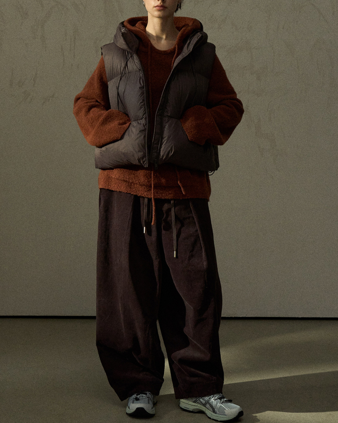 ドローコードフーディーダウンベスト 10258