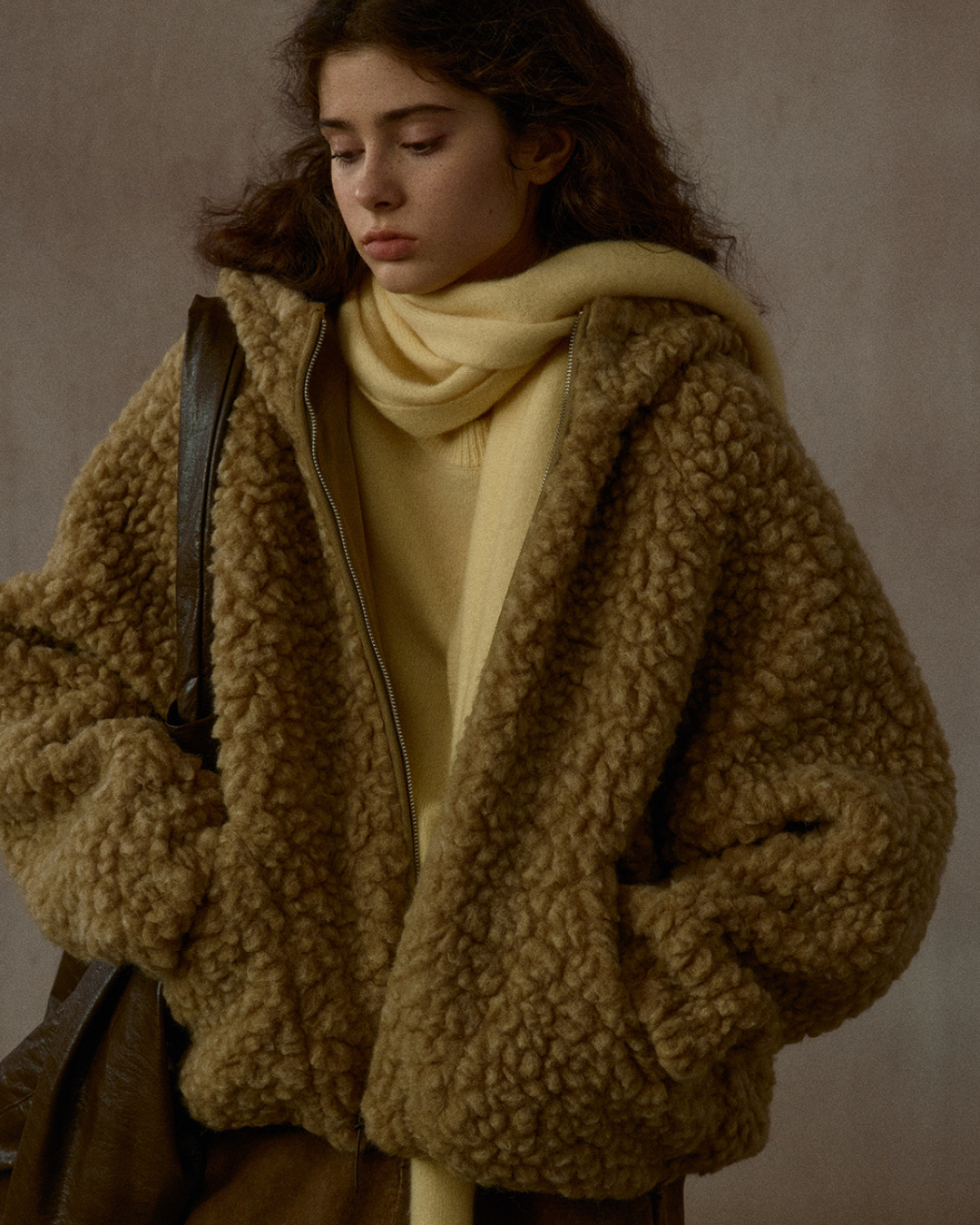 フーディーボアオーバージャケット 10326