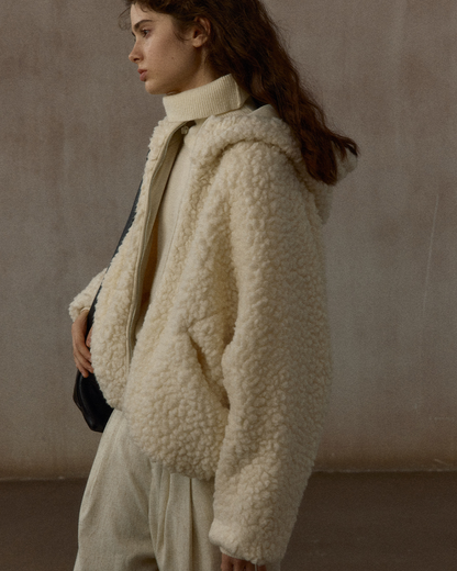 フーディーボアオーバージャケット 10326