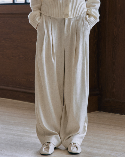 ローウエストタックパンツ 10153