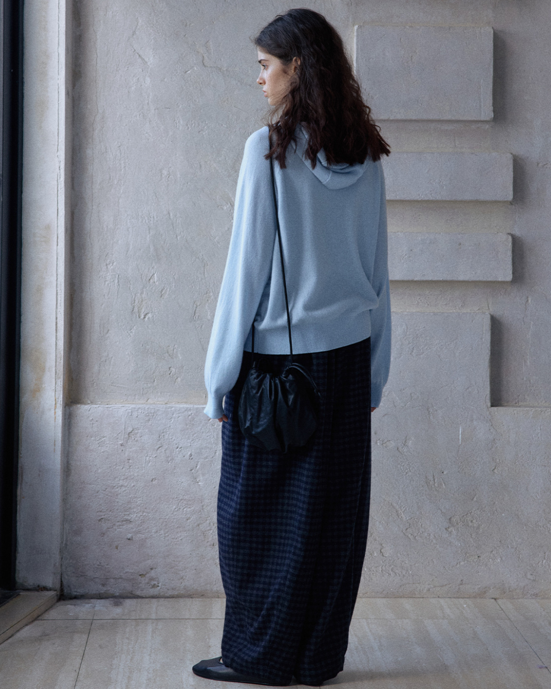 ラグランスリーブフーディークールトーンニットプルオーバー 10157