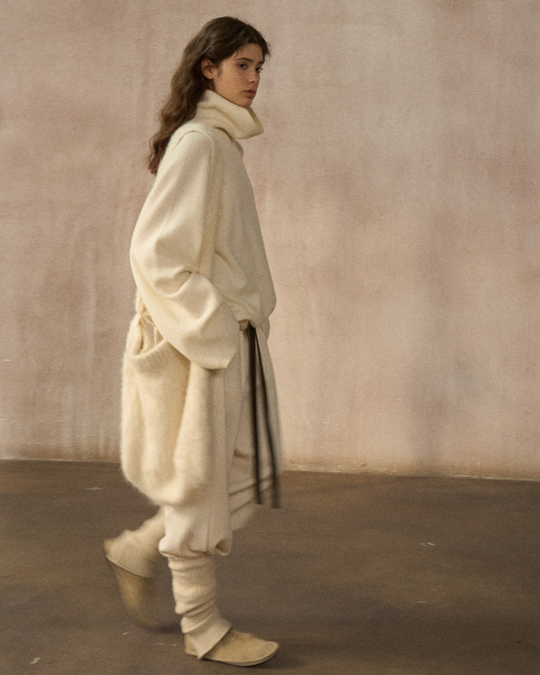 ハイカラーロングスリーブニットプルオーバー 10247