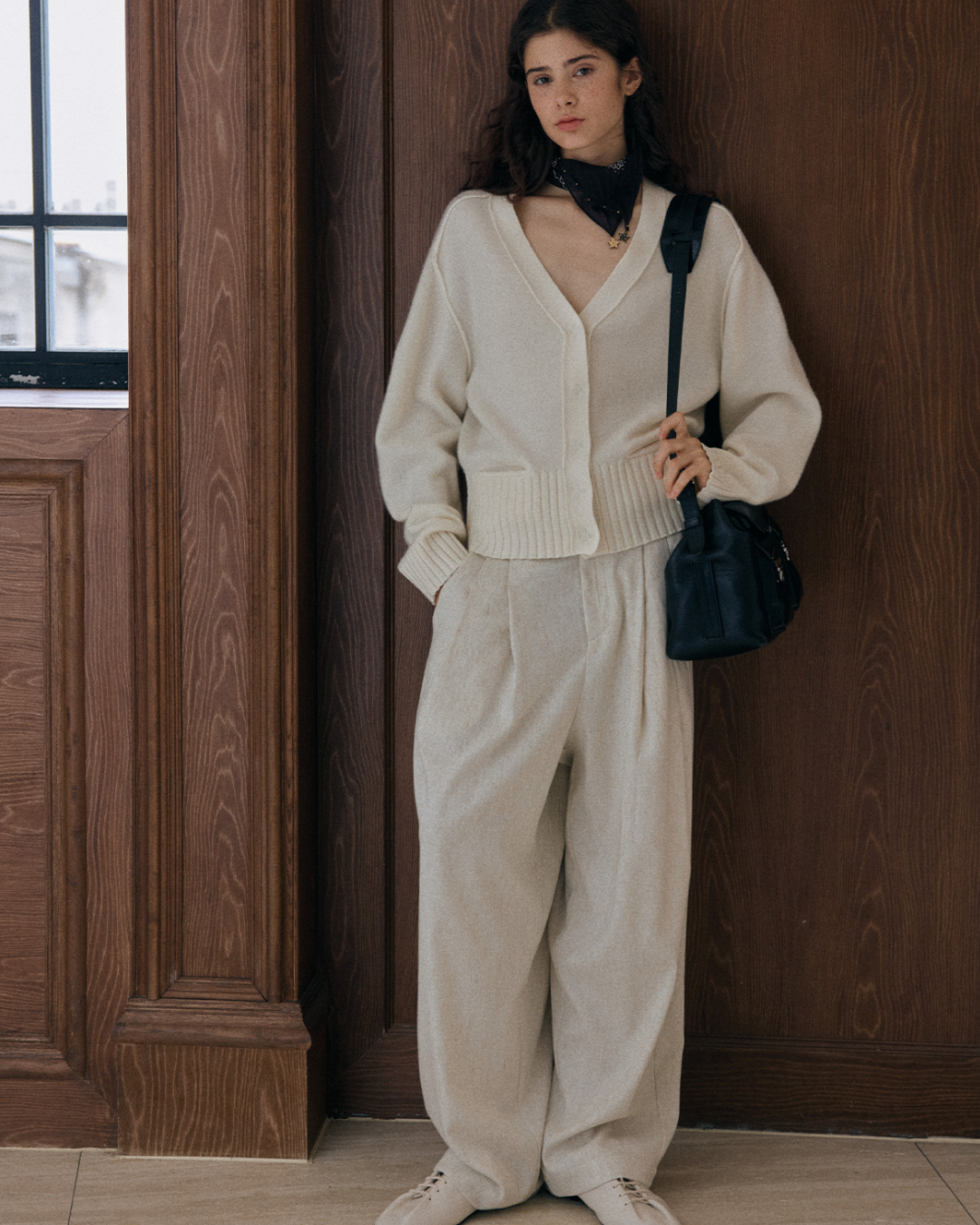 ローウエストタックパンツ 10153