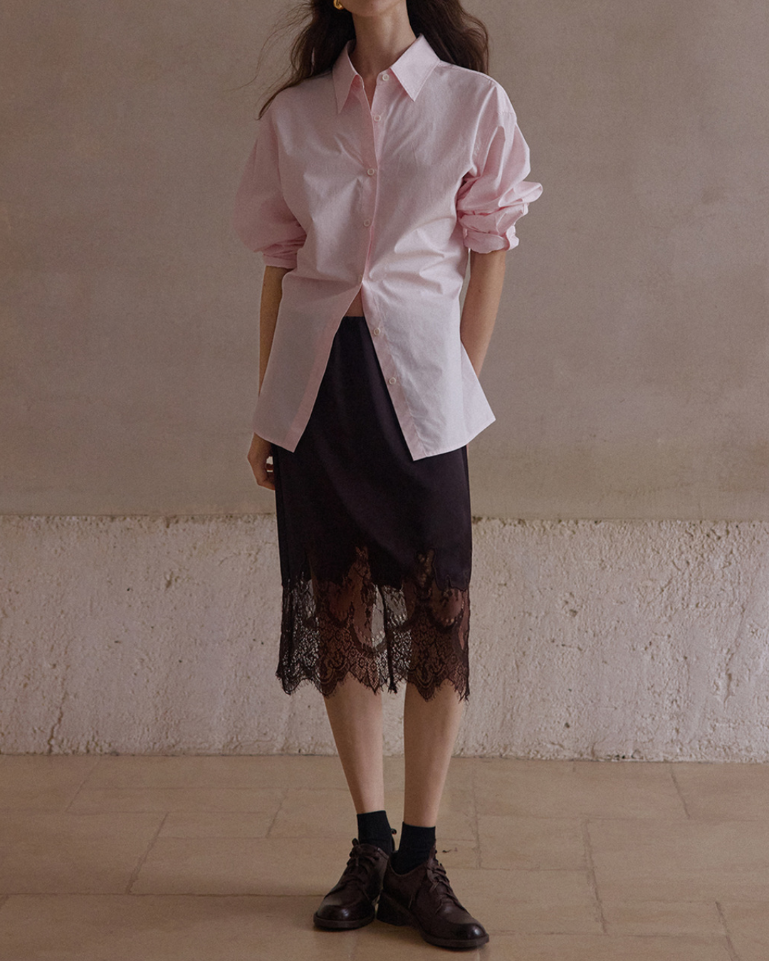 スタンダードカラーウエストスリムロングシャツ 10116