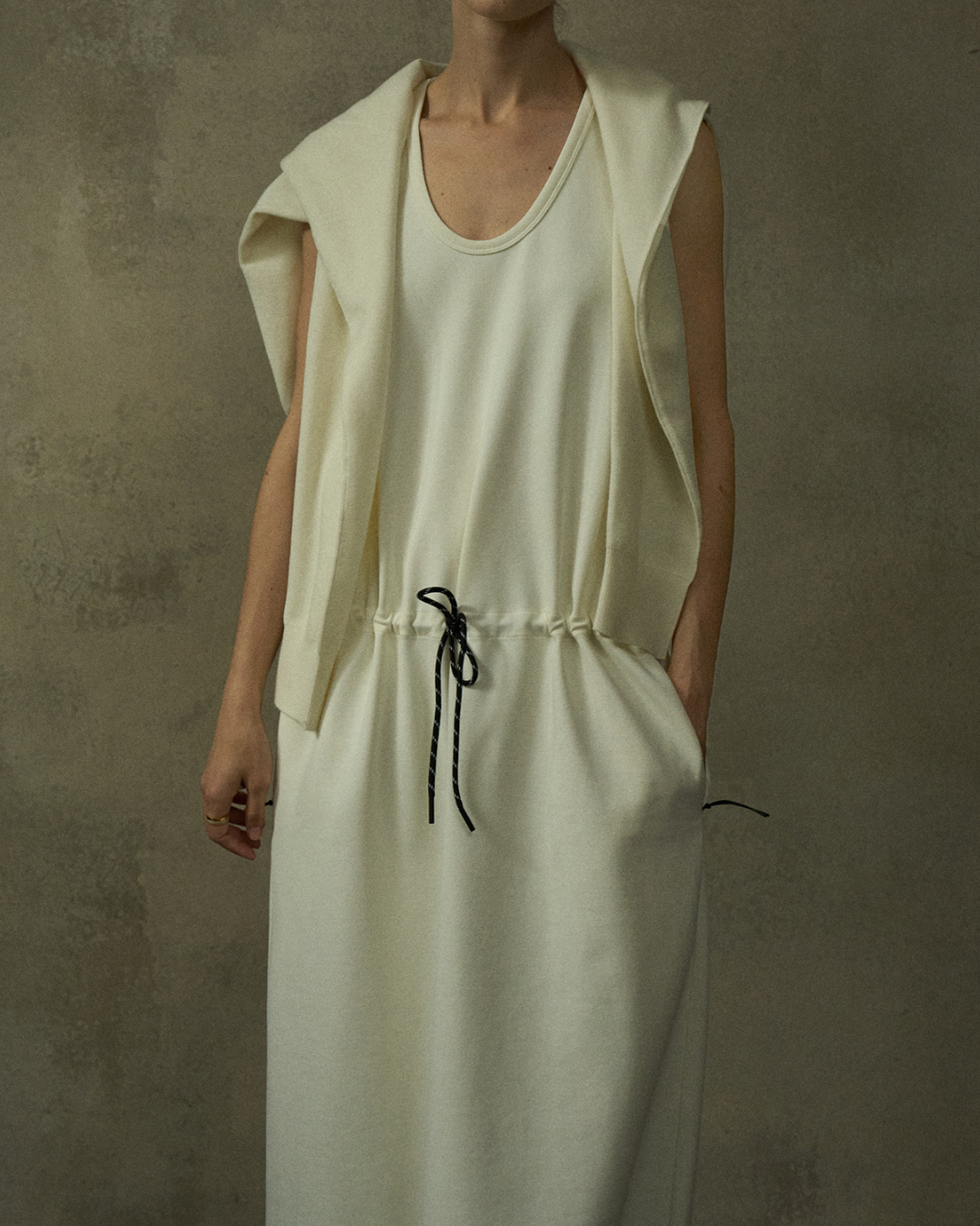 シティドロストベストワンピース 10448