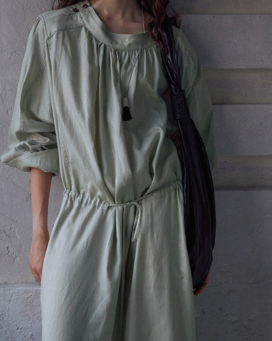 ドロストストラップショルダーワンピース 10166