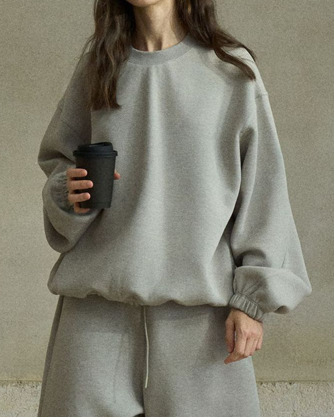 ラウンドネックドロップショルダースウェットプルオーバー 10223