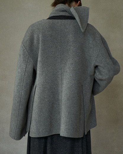 スカーフカラーミディフレアコート 10197